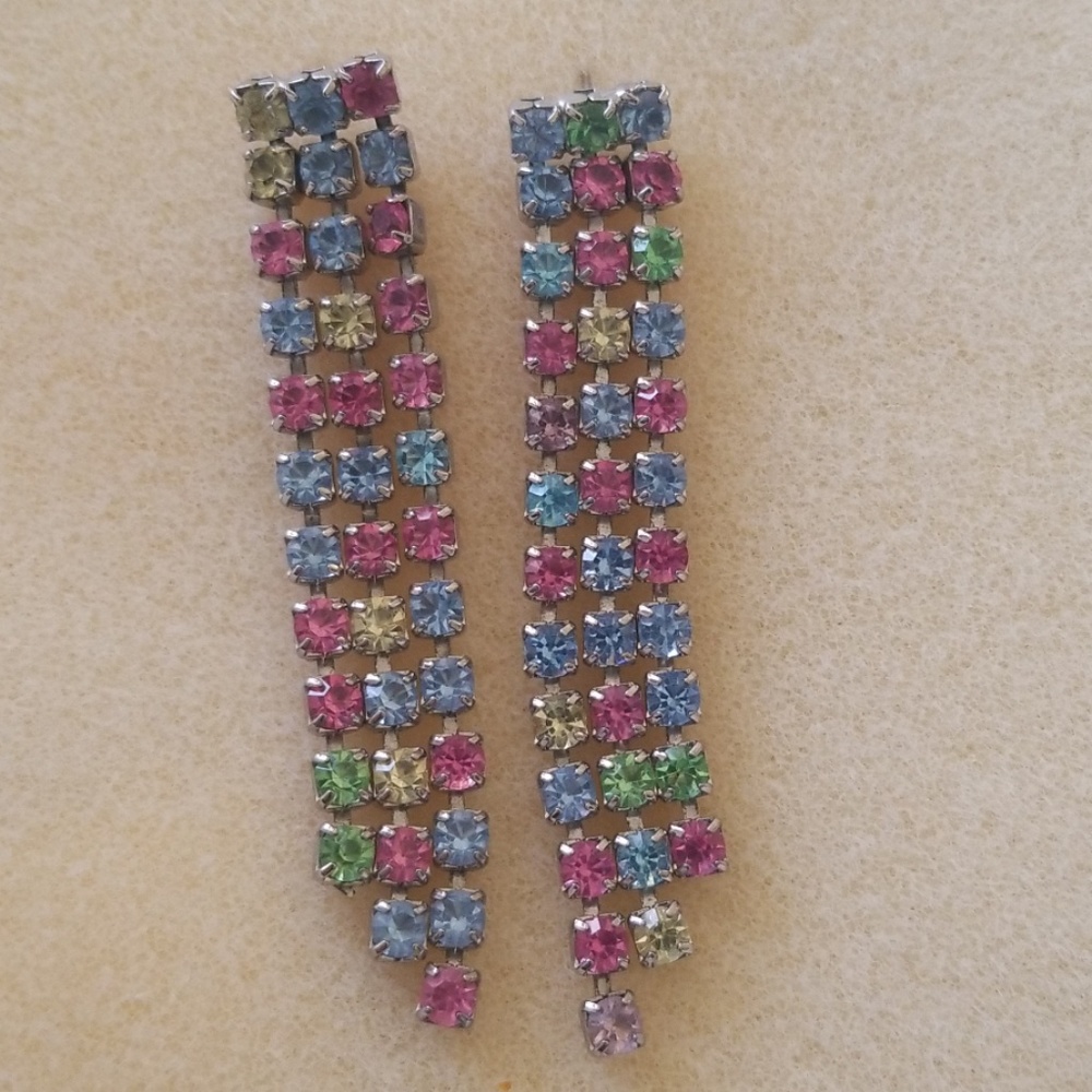 Rhinestones Easter Colored Tassle Stud Earrings - image 6